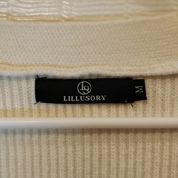 Lillusory Womens Oversized White Black Striped Cardigan Sweater Size Medium - Picture 3 of 5